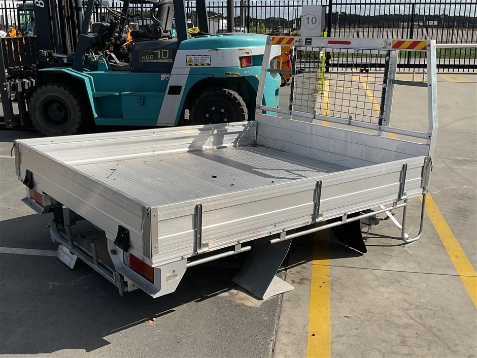 <p>Multidrive Alloy Ute Tray</p>