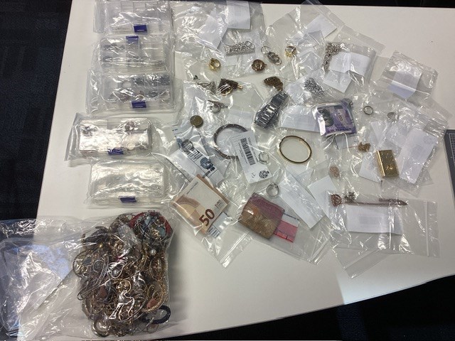 <p>Assorted Jewellery </p>