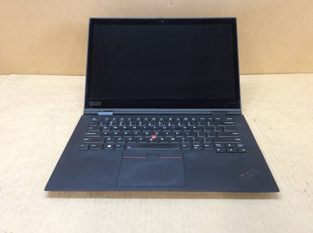 Lenovo ThinkPad X1 Yoga 3rd Generation Laptop i7-8550U 16GBRAM/512GBSSD