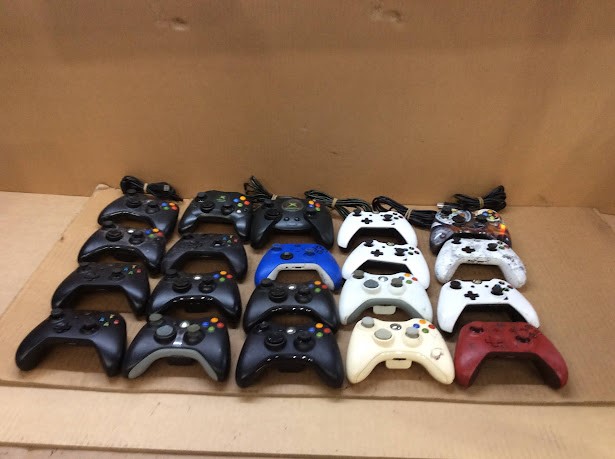 Microsoft Mixed Brand and Model Controllers (Lot of 20)
