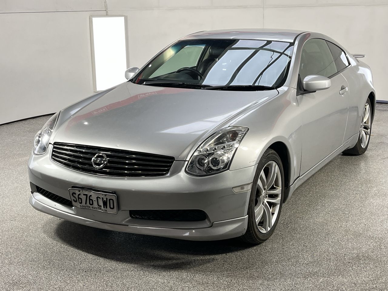 Nissan Skyline 350 GT Automatic Coupe