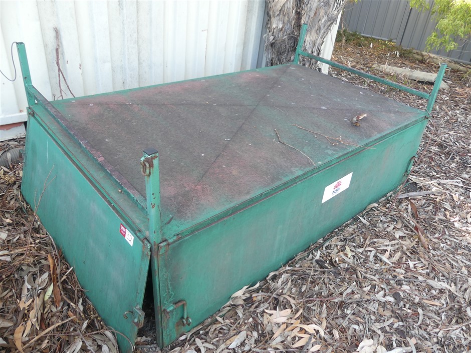 Metal Utility / Trailer Canopy