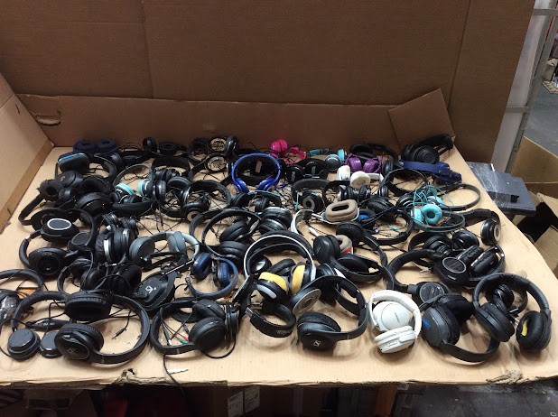 Mix Brand and Model Headphones/Headsets