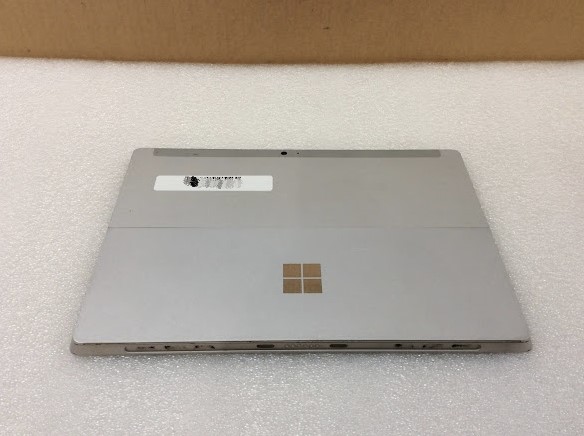 Microsoft Surface (1645) Laptop Atom x7 Z8700 4GBRAM/128GB