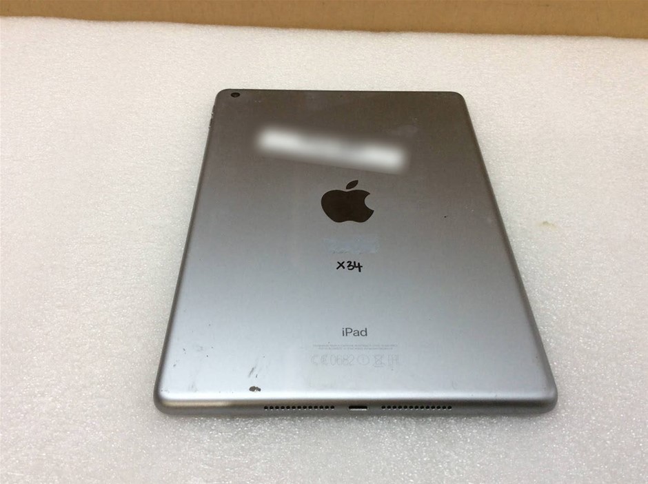 Apple iPad 5 (A1822) 32GB Tablet