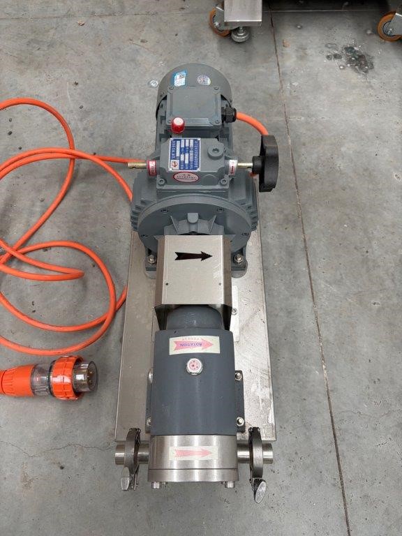 Liquid Transfer Pump