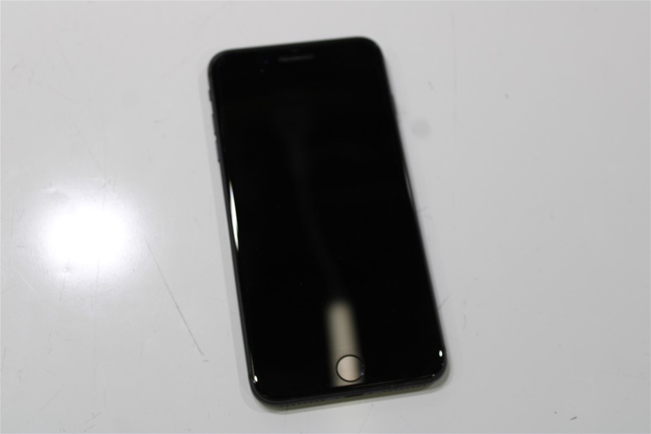 APPLE IPHONE 8 PLUS