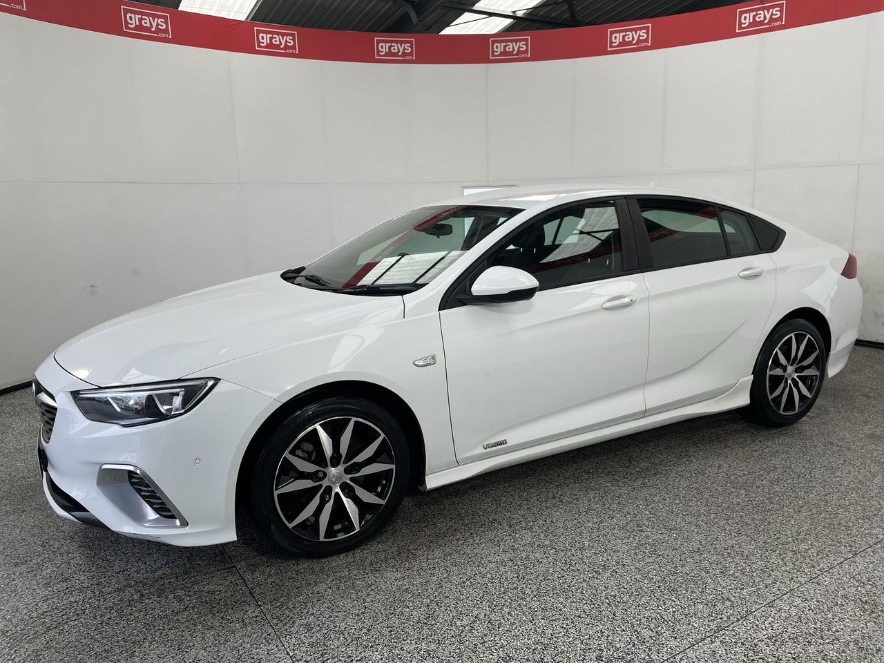 2018 Holden Commodore RS ZB Automatic Hatch Auction (0001-9068729 ...