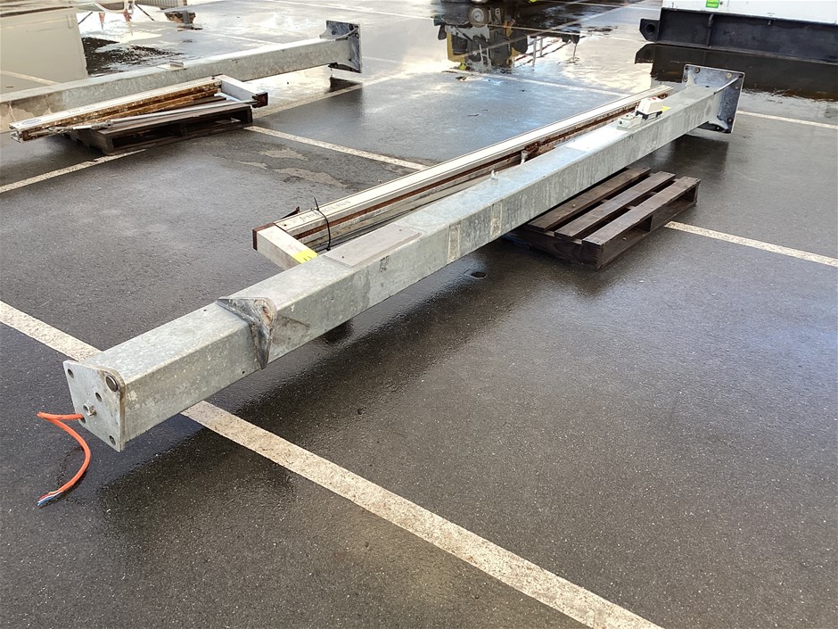<p>Steel Gantry Post</p>