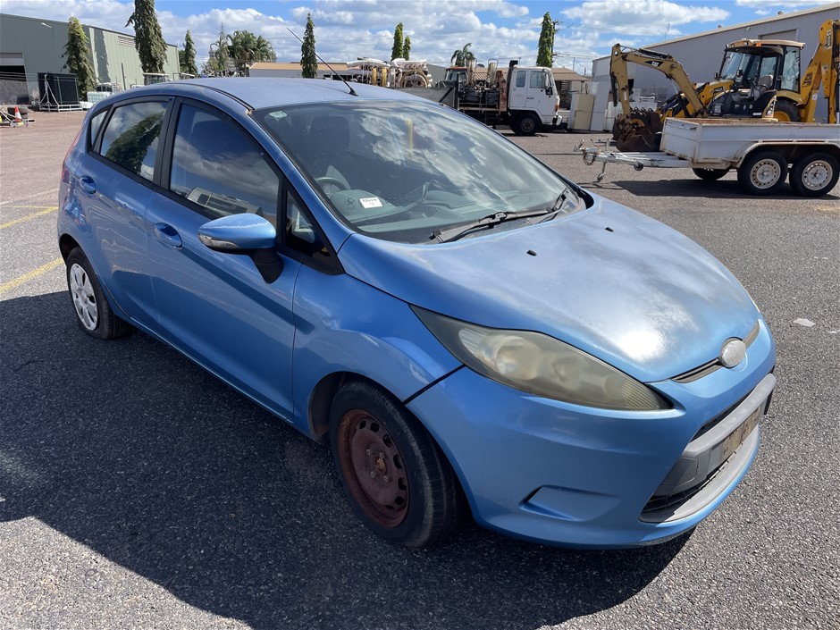 2010 Ford Fiesta Econetic FWD Manual - 5 Speed Hatchback