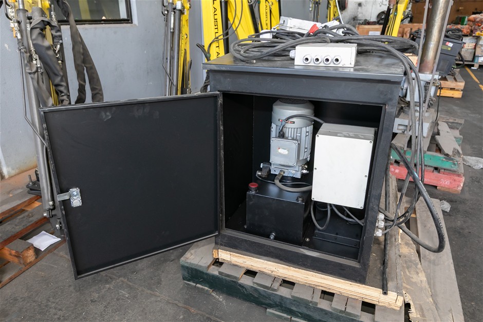 <B>Auslift Docking Platform Scissor Lift Power Pack</B>