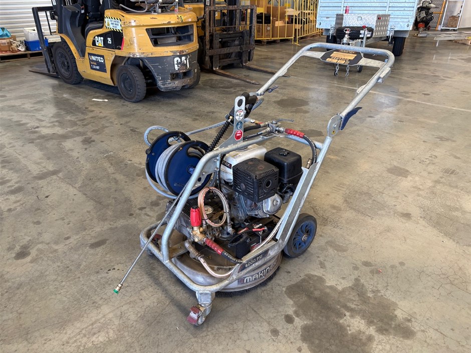 Makinex Pressure Washer