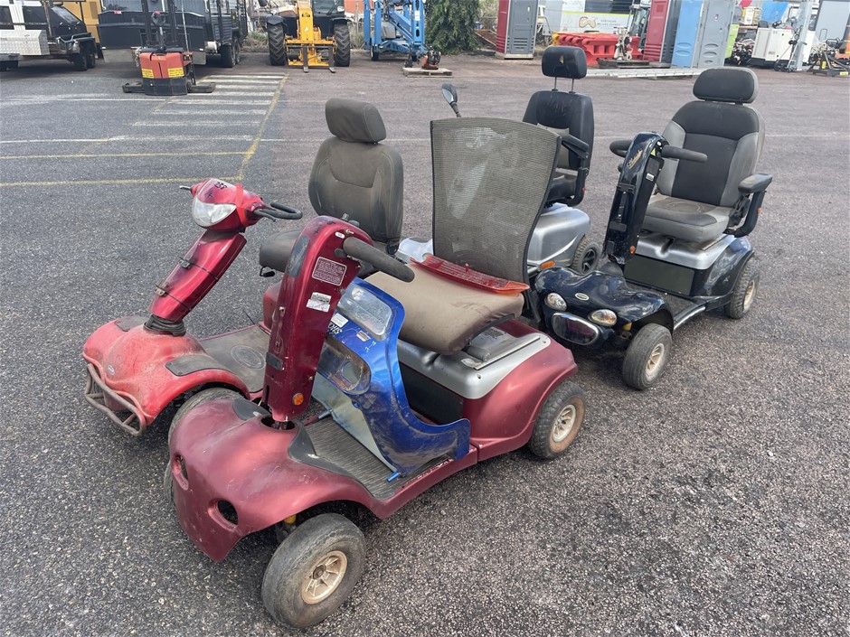 <p>4 x Mobility Scooters (Parts only))</p>