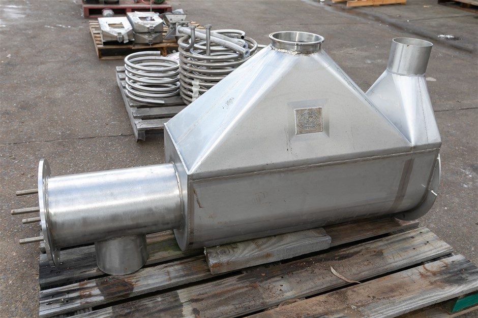 S.T.M Sleeve Housing