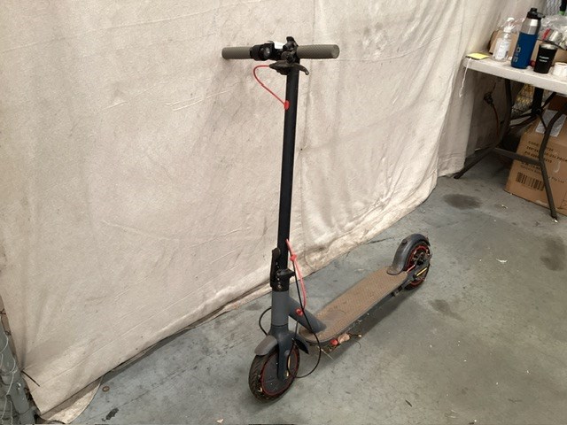 Electric E-Scooter