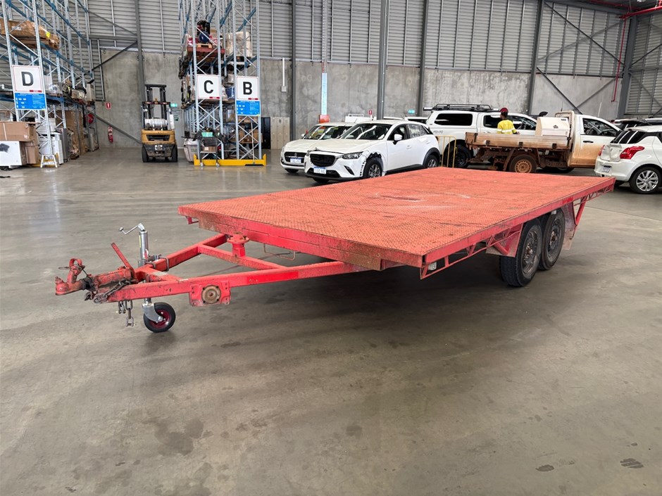 2001 U-Tow Tandem Flat Top Trailer