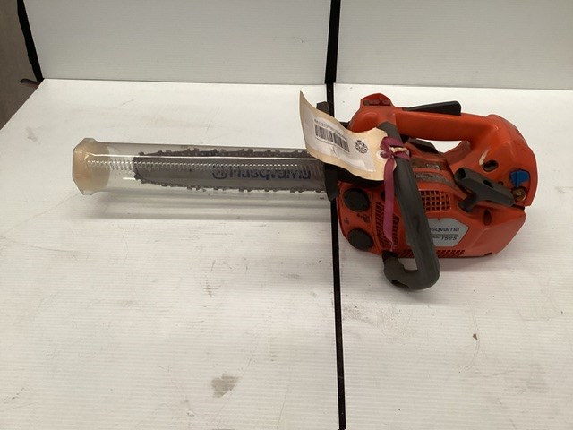 <p>Husqvarna Chainsaw</p>