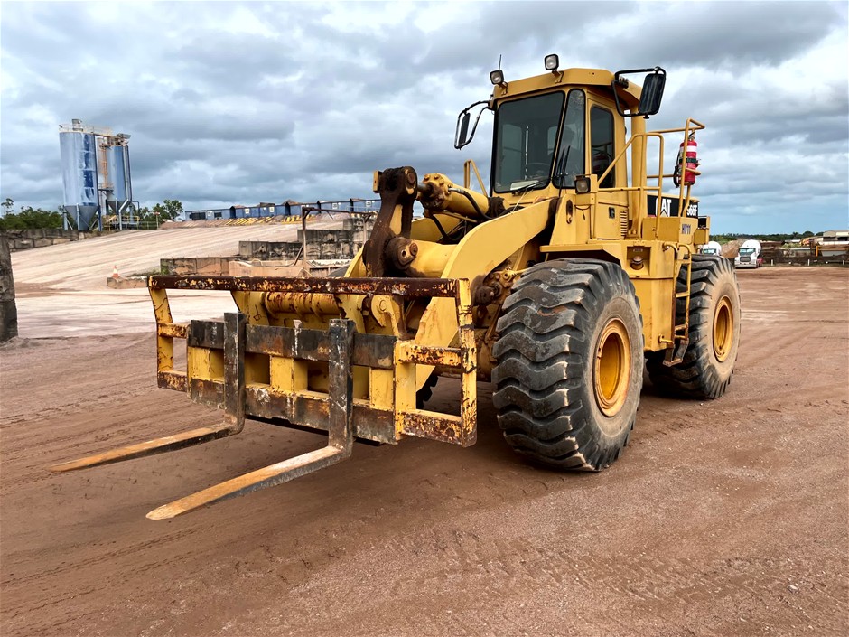 <B>Caterpillar 966F Integrated Tool Carrier</B>
