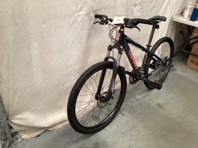 Giant ATX Mountain Bike