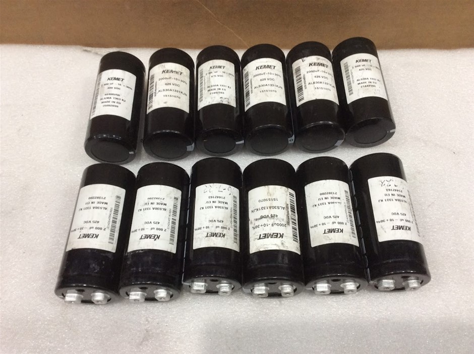 High Voltage Electrolytic Capacitor 2000uF / 400V-425V (Lot of 12)