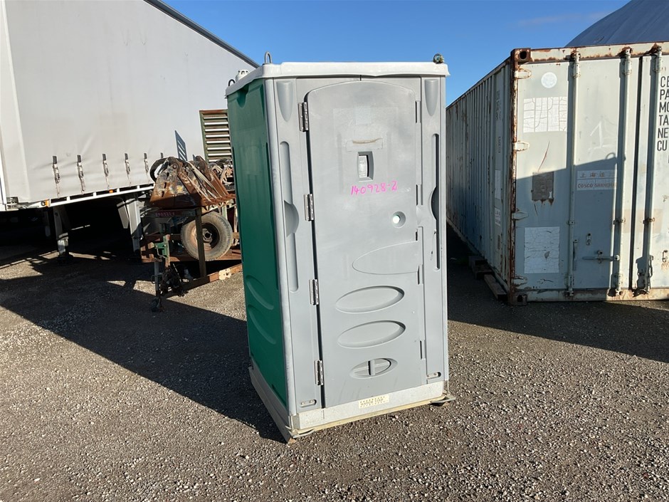 <p>Portable Toilet</p>
