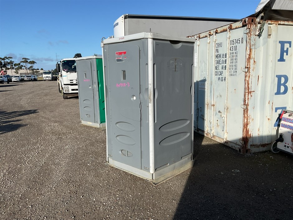 <p>Portable Toilet</p>