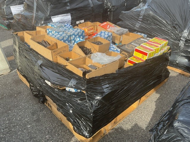<p>Assorted Nuts Bolts and Screws Pallet Of</p>