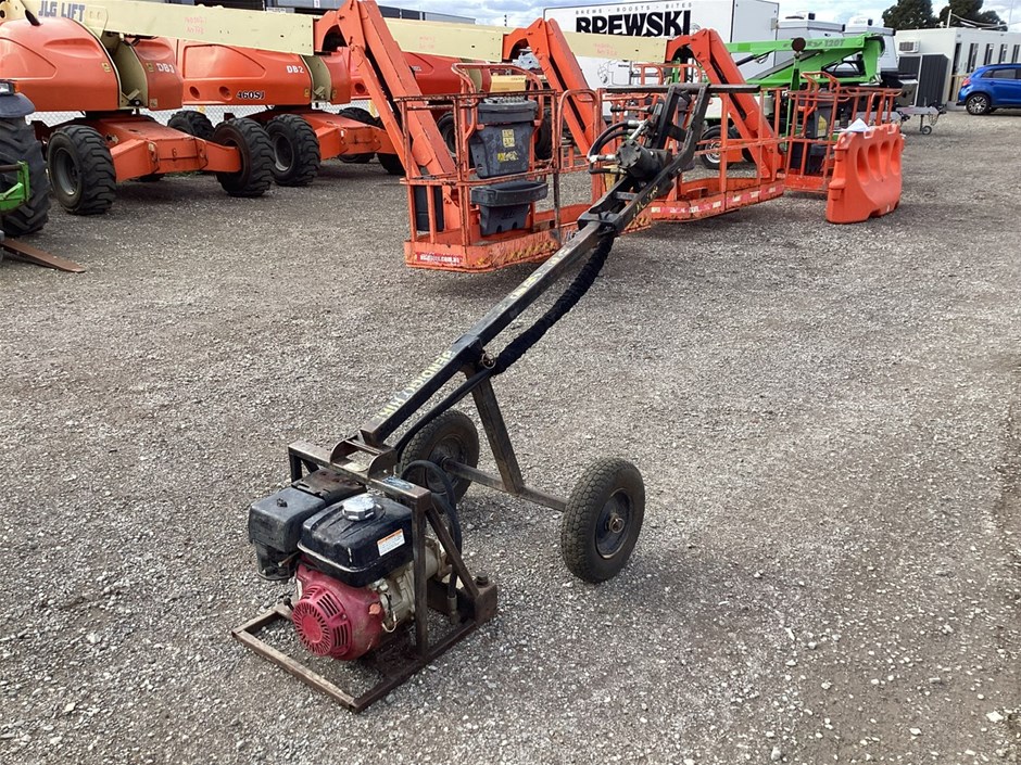2010 Digga Post Hole Digger