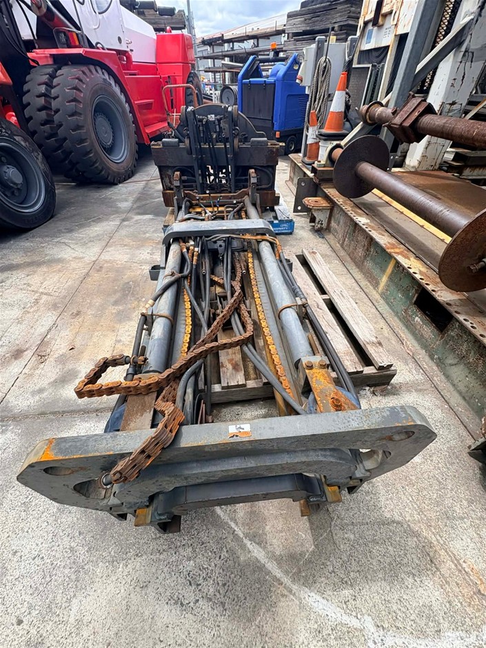 Forklift Mast