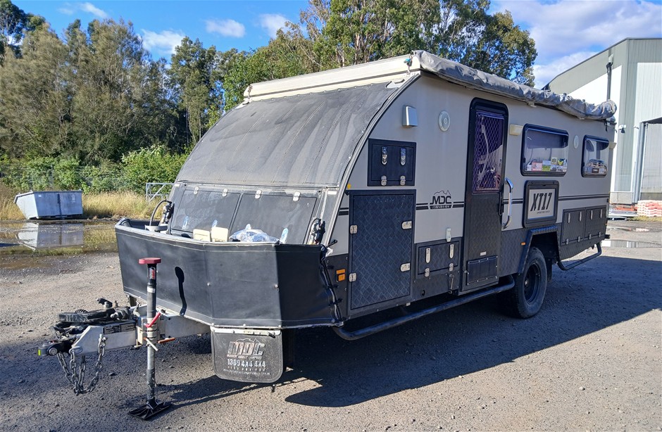 2016 MDC XT17 Caravan
