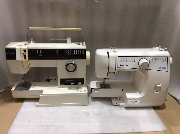 Brother LS-2150&Singer 6233 Sewing Machine (Lot of 2)