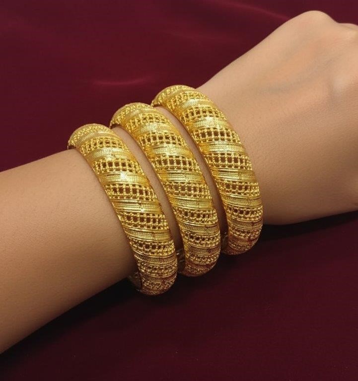4pcs x 22K/Italy Yellow Gold Filled Bangles with stamp-60mm