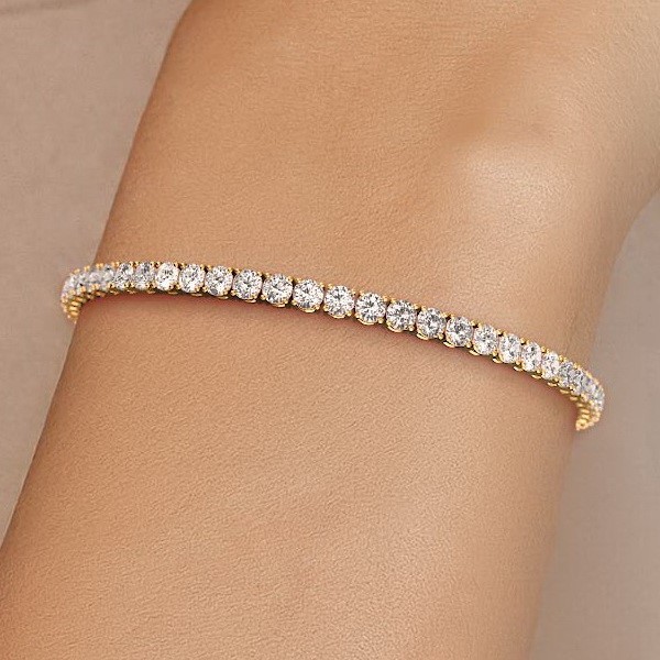 5.04 Carats yellow gold (Stamped 18K)