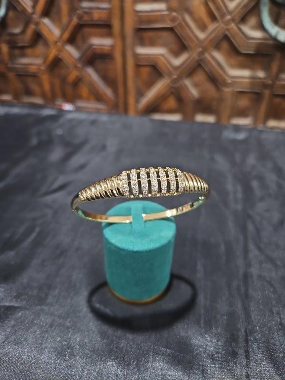 18K/Italy Gold Filled Bangle -(Stamped 18K/Italy)-Warranty Quality-Gift
