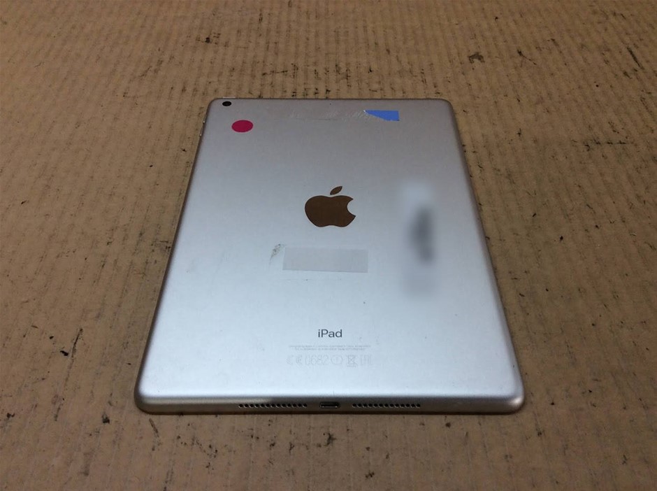 APPLE IPAD5(A1822) 128GB Tablet