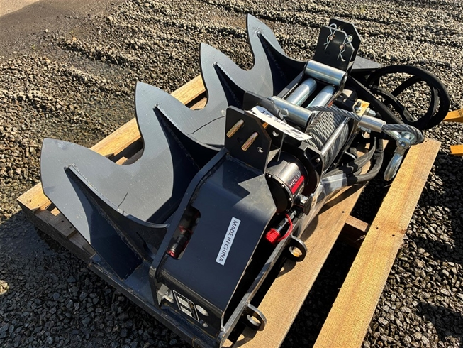2026 Unused LandHonor 15000Lb Hydraulic Winch FW-13-15000G