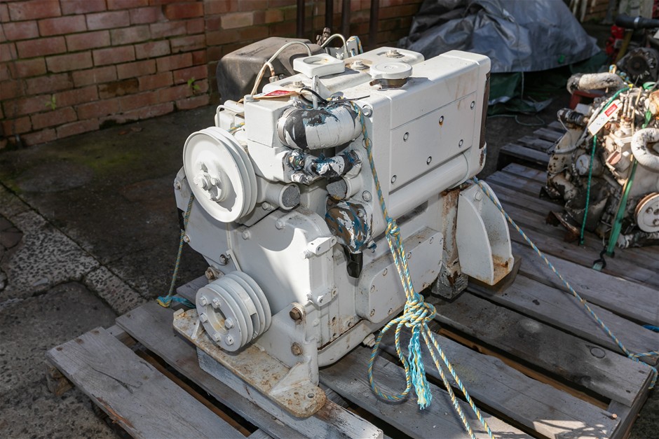 1989 CUMMINS 3 Cylinder Diesel Engine