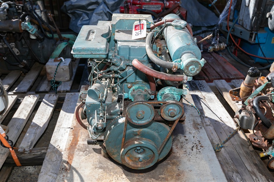 <B>ONAN Two Cylinder Diesel Generator</B>