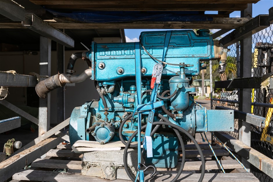 <B>NANNI 4180 4 Cylinder Diesel Engine</B>