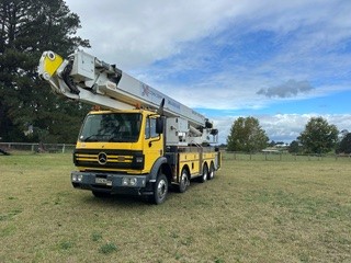 1995 Mercedes Benz 2435 Elevated Work Platform Truck