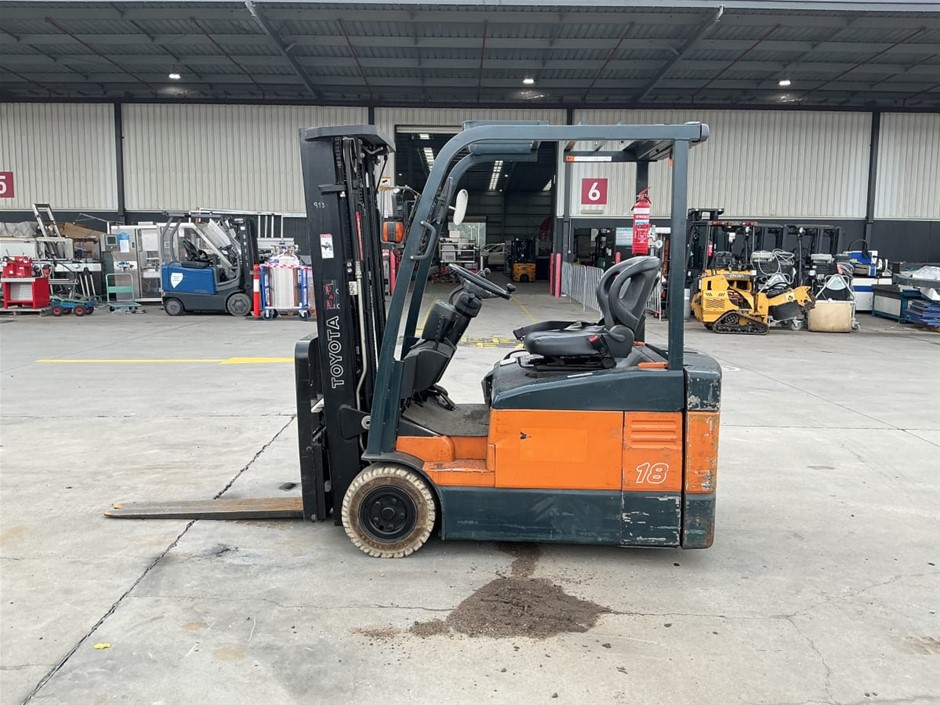 2008 Toyota Electric 3 Wheeler Counterbalance