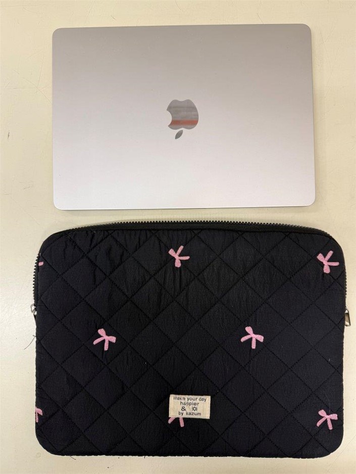 Apple A2681 MacBook Air 13.6 Inch Laptop