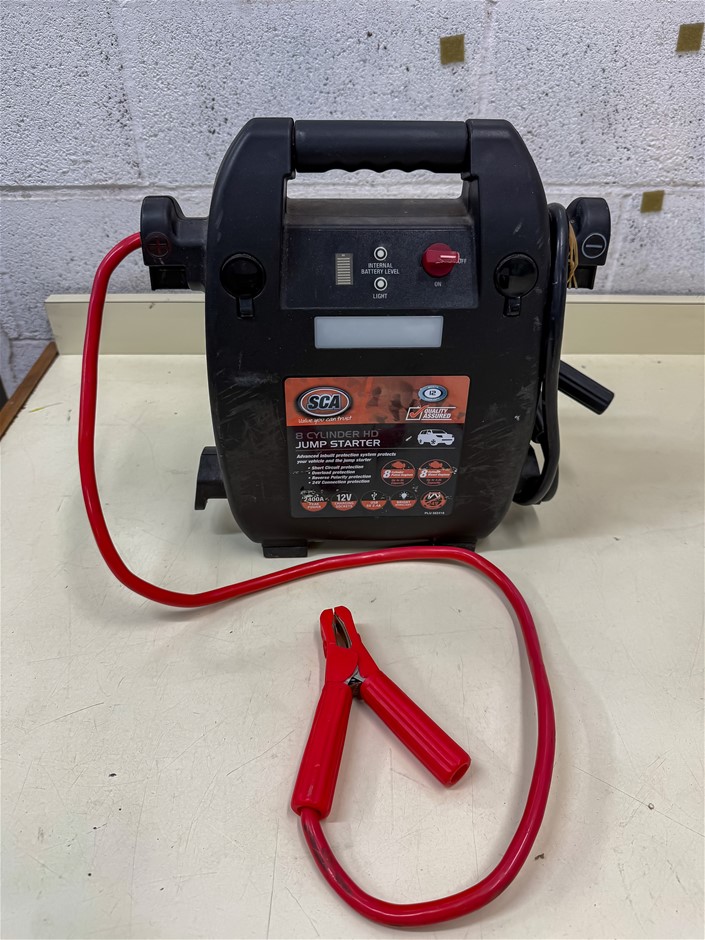 Supercheap Auto 8 Cylinder Jump Start Unit