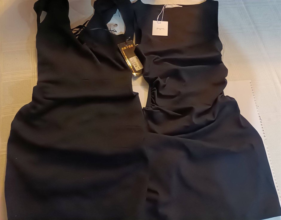 Elegant Evening Dress XS and 3Xs almost same Size. New