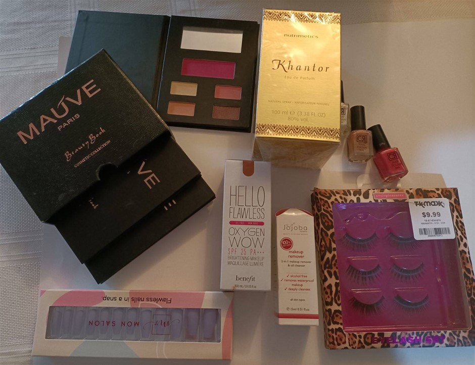 Mostly New Items Includes, Mauve Makeup Kit, Khantor Eau the Parfum new