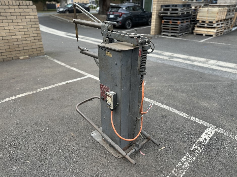 Noman Spot Welder