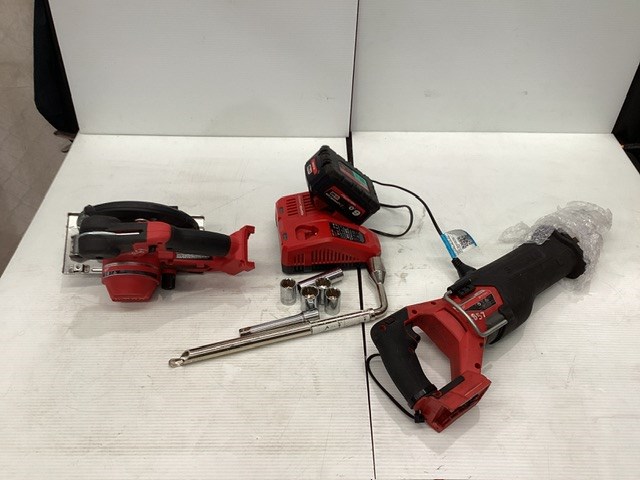Milwaukee Power Tools