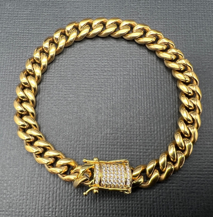 18K Gold-Filled Cuban Bracelet with Simulated Diamond Clasp, 8MM -  19cm