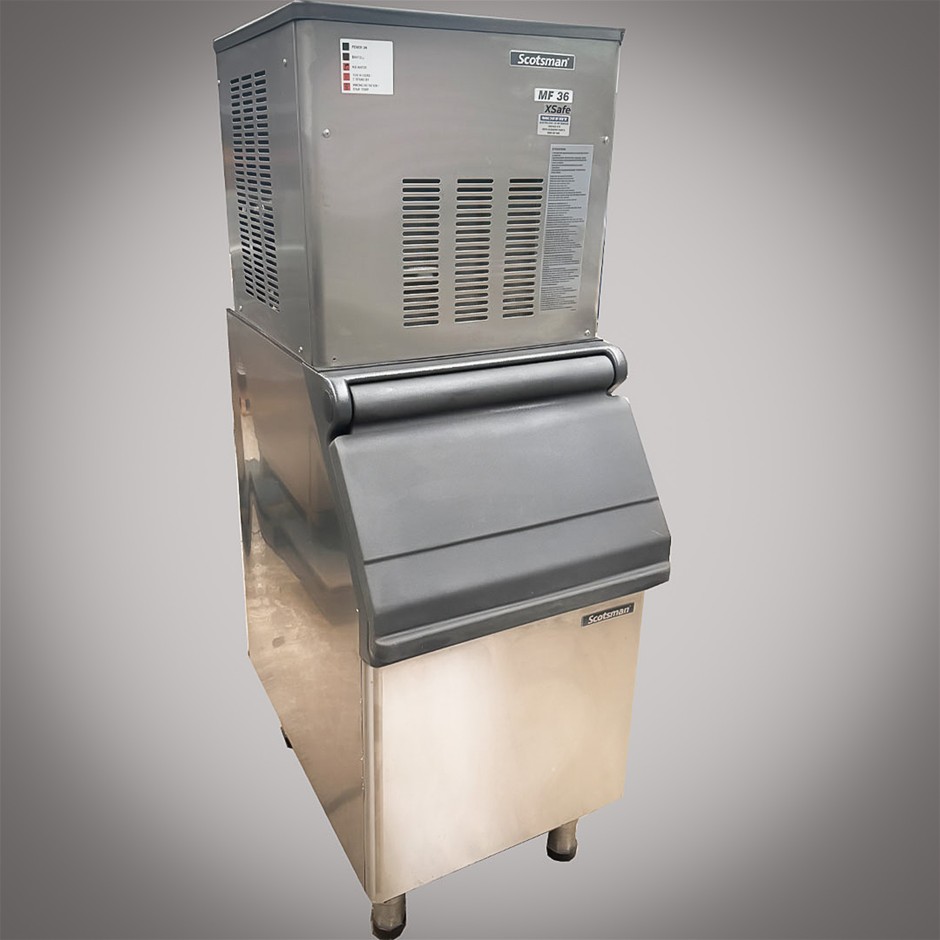 Scotsman 195kg Upright Ice Machine with Bin