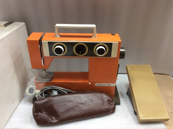 Husqvarna 3600 Sewing Machine